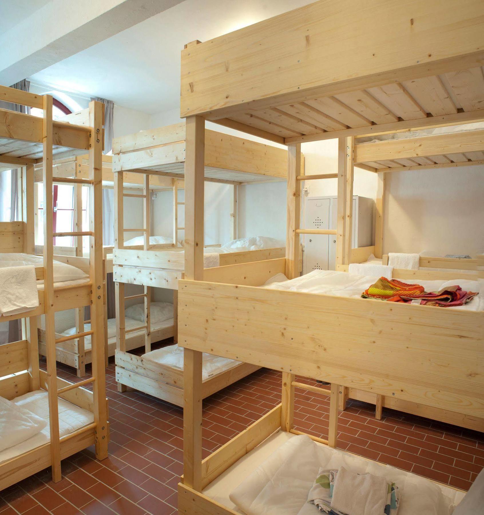 רוסטוק Subraum Hostel מראה חיצוני תמונה